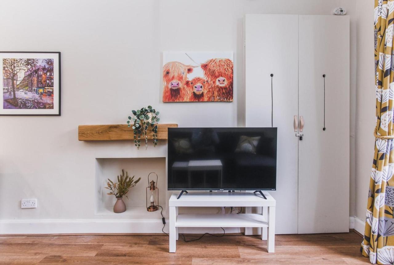 New Sleek 1Bd Edinburgh City Centre Stay Kültér fotó